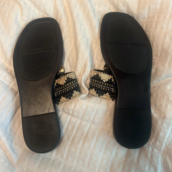 Italian Shoemakers Black and White Beaded Sandals - Picture 5 of 5
